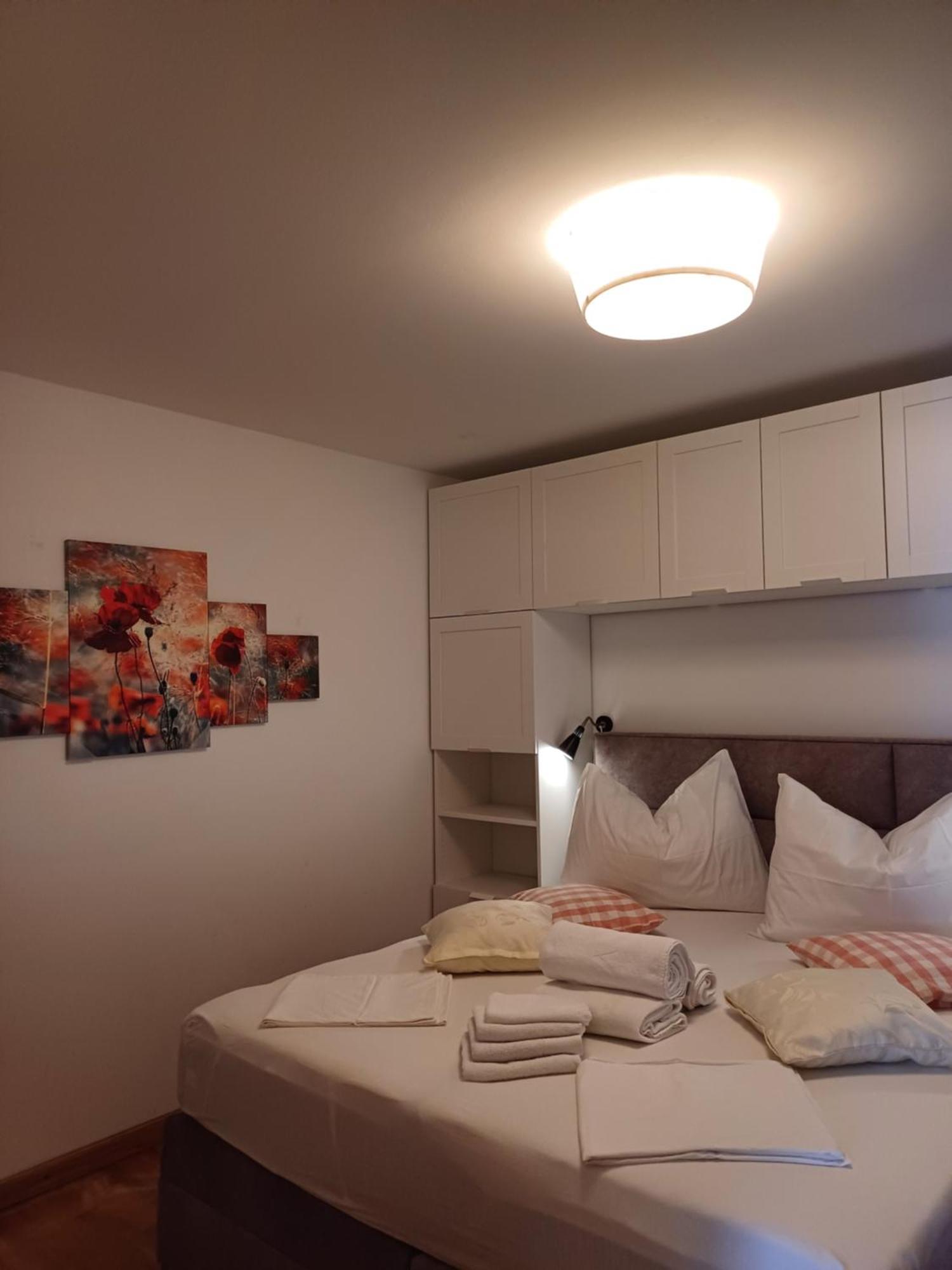 Apartman Magdalena Galileo Makarska Bagian luar foto