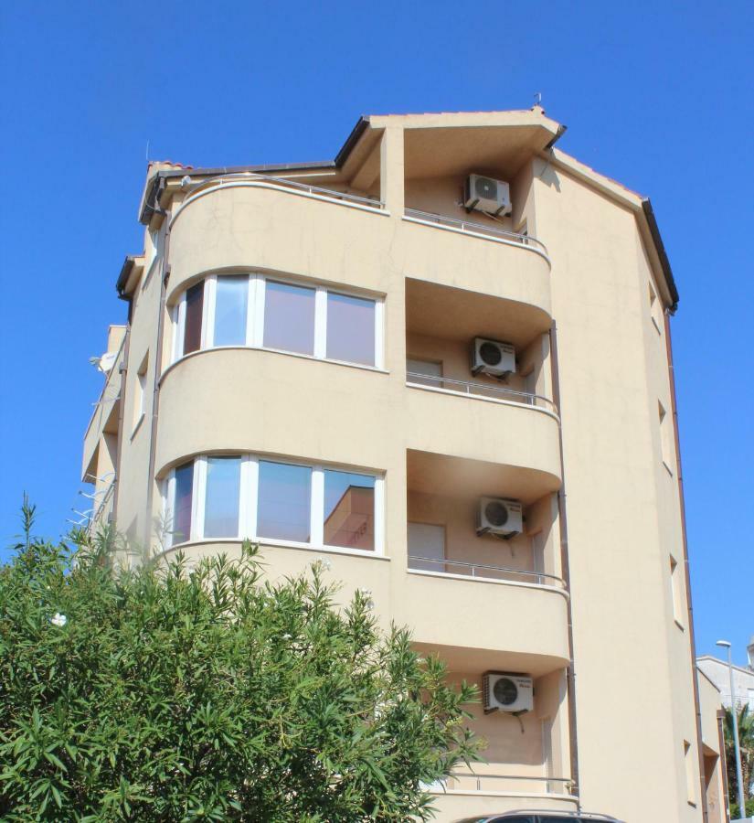 Apartman Magdalena Galileo Makarska Bagian luar foto